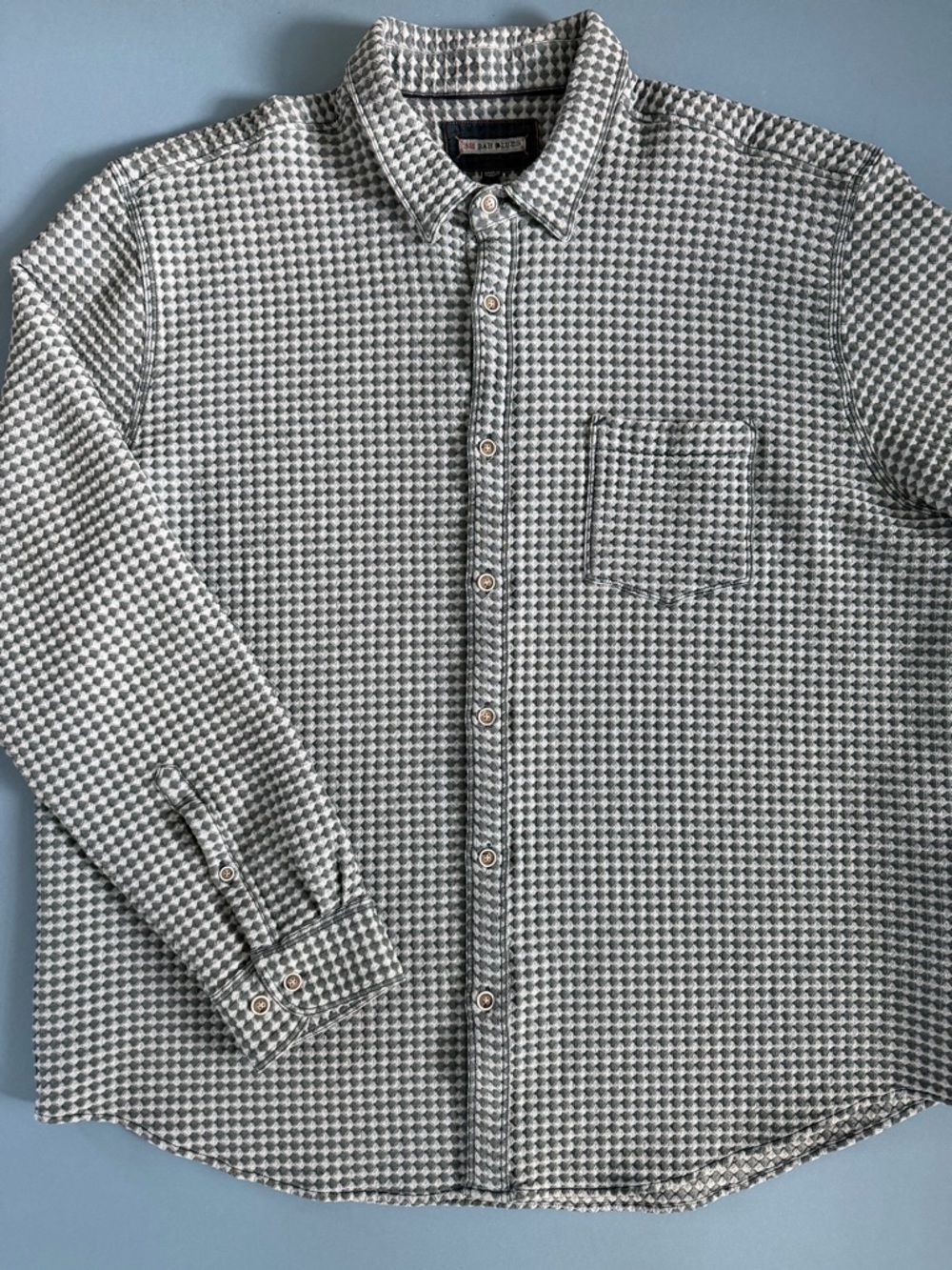 32 Bar Blues Diamond Mine Textured Stretch Shirt Shadow Button Front Mens Top